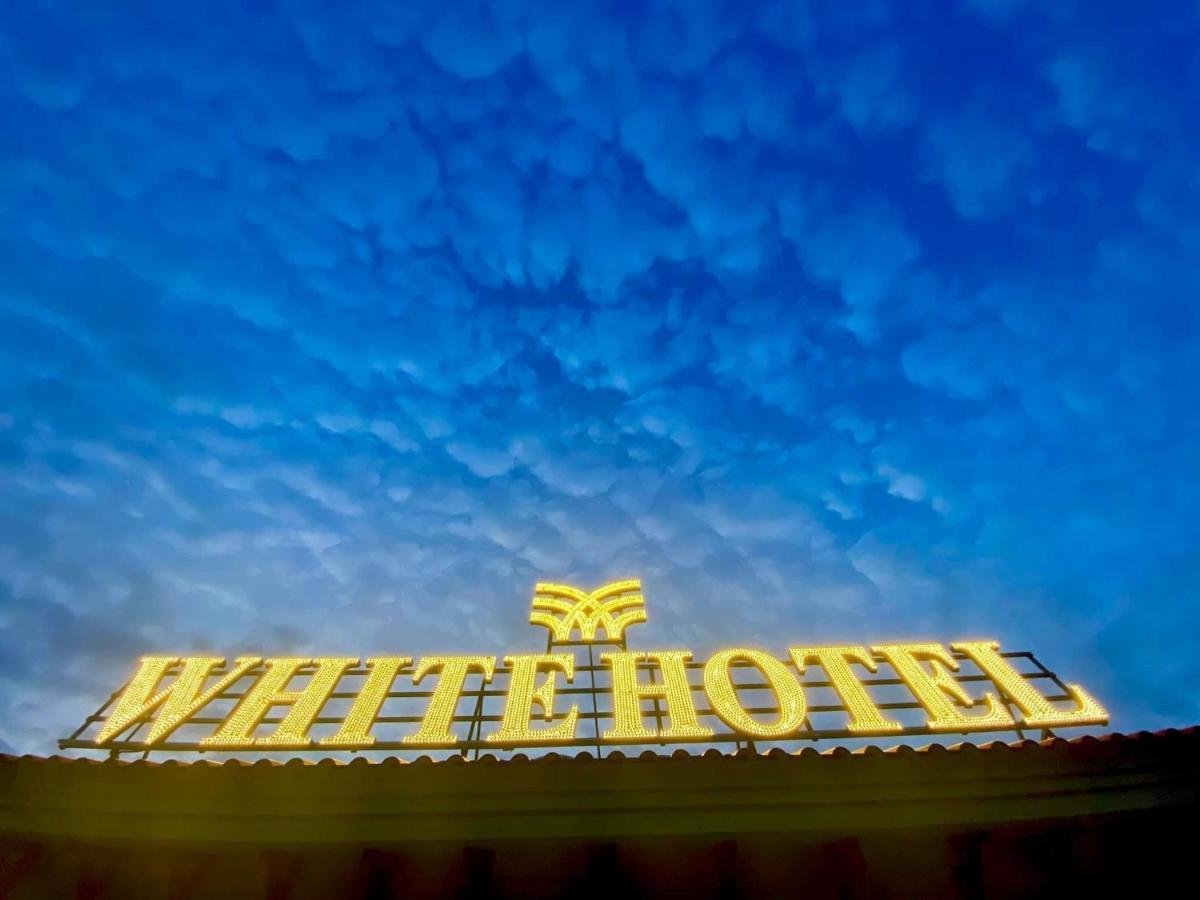 White Hotel Lang Son Esterno foto