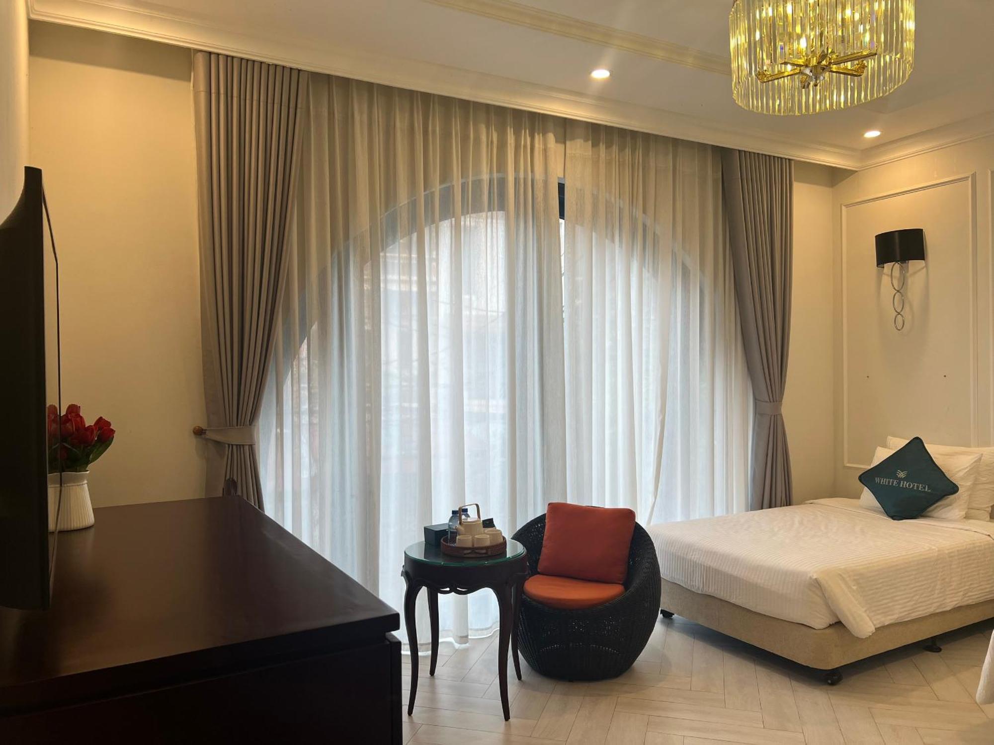 White Hotel Lang Son Esterno foto